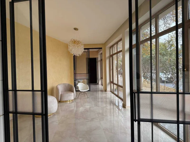 Продается отдельно стоящие здание 330м2 Яккасарайский район SH83 — фото 2