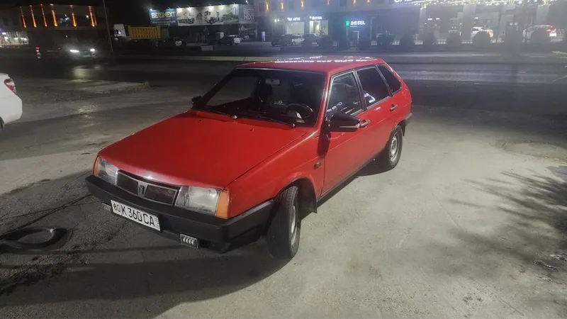Продаётся автомобиль 1 Продаётся автомобиль 1