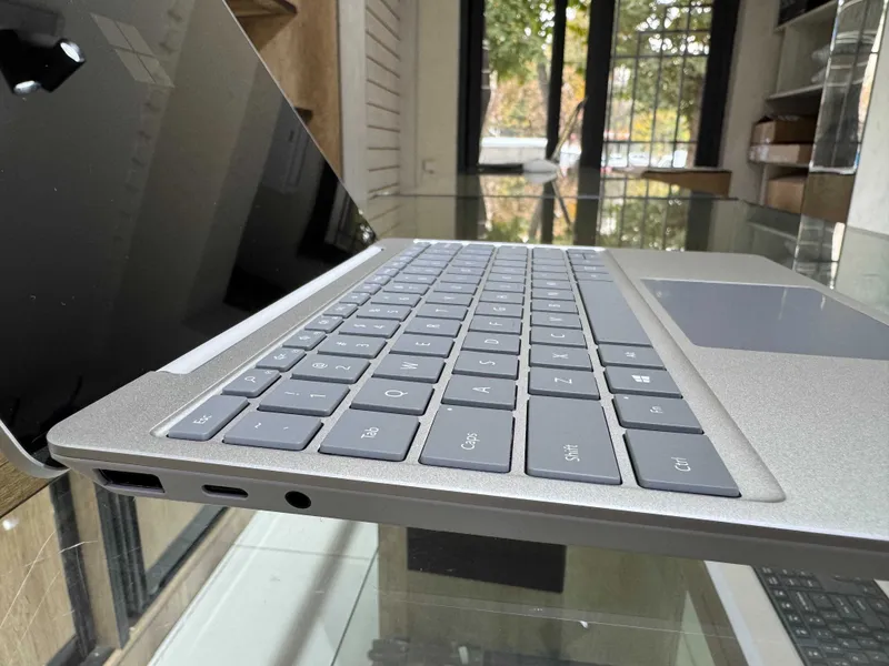 SURFACE LAPTOP GO CORE i5-1035G1, 4гб, 256ssd 5 SURFACE LAPTOP GO CORE i5-1035G1, 4гб, 256ssd 5