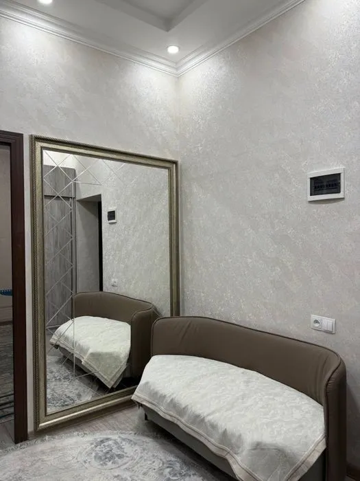 Мирзо-Улуг./Луначарский•1-комн•50м²•2из4[1МУ:0013] — фото 1