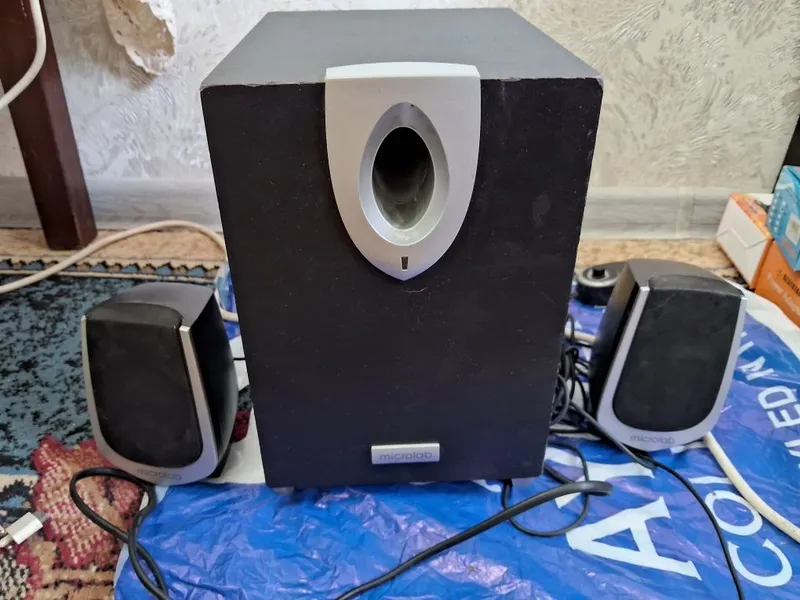 Mikrolab 2в1 сабвуфер
