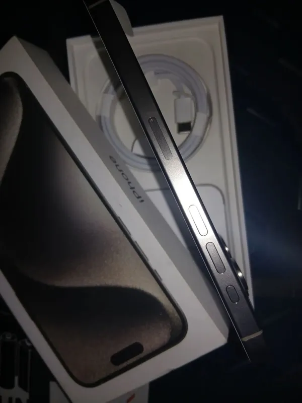 iPhone 15 Pro Max 512GB, Natural Titanium 4 iPhone 15 Pro Max 512GB, Natural Titanium 4