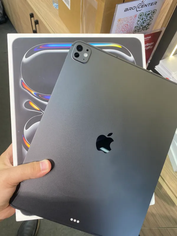 iPad Pro 13 M5 256GB/SpaceBlack (33 цикл) 1
