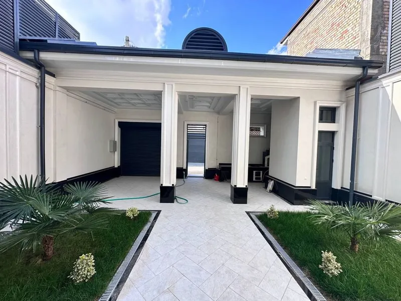 Срочно! Дом 360м² Юнусабад бассейн сауна 3 сотки — фото 1