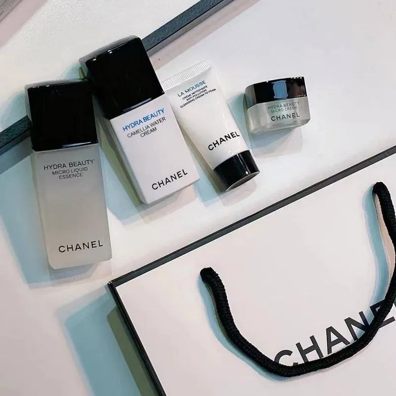 Chanel BEAUTY SET (teri parvarishi to'plami) Chanel BEAUTY SET (teri parvarishi to'plami)