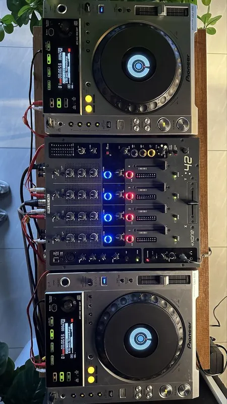 Продам Dj оборудования, Pioneer Cdj 850 2x и микшер Allen Heath 42 — фото 7