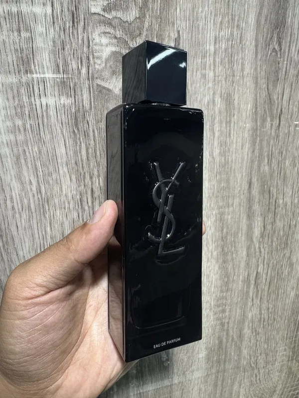 Yves Saint Laurent MYSLF Eau de Parfum Le Parfum