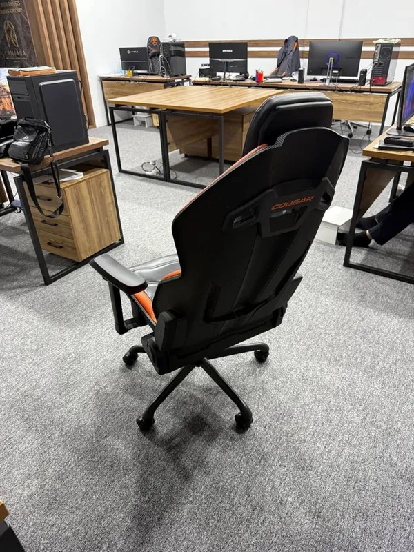 kreslo sotiladi COUGAR gaming original , holati ideal , кресло игровое — фото 2