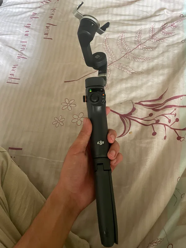 Dji osmo 6, длина выдвигается, состояние новое, использовался 1 месяц 6 Dji osmo 6, длина выдвигается, состояние новое, использовался 1 месяц 6