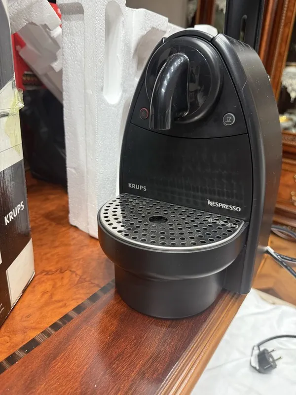 Продаётся новая кофемашина Jura Z6! 1