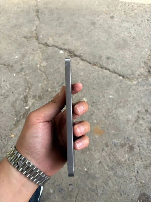 Samsung s25 fe(как новый) — фото 3