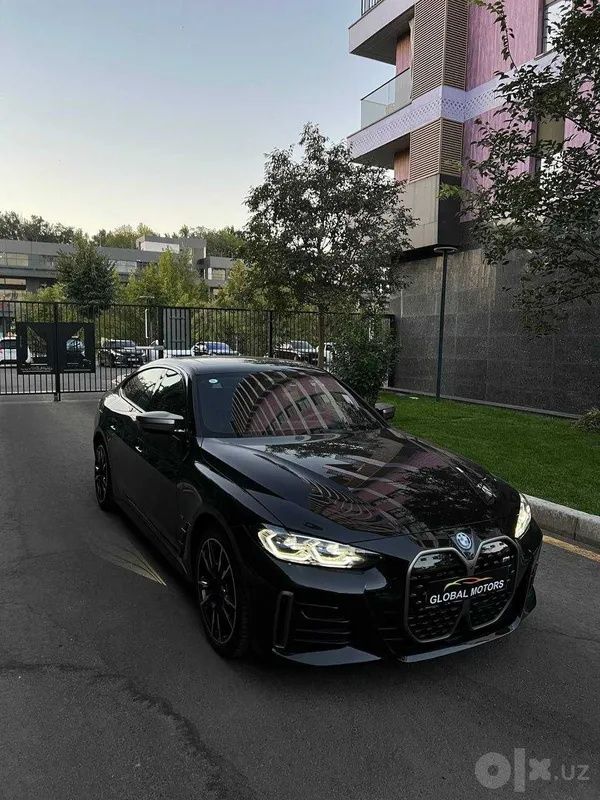 BMW I4 M50 Автомобиль в наличии. 2 BMW I4 M50 Автомобиль в наличии. 2