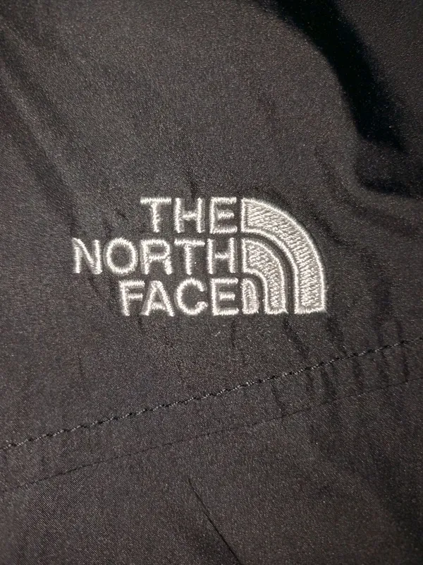 Куртка двухсторонняя на 8-10 лет the north face 2