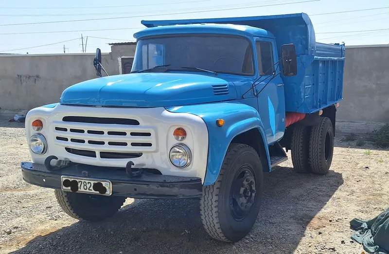 ZiL 130 samasval sotiladi 5