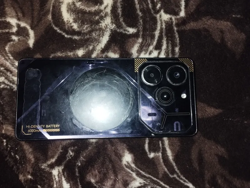 tecno pova 6 pro 5g holati ortacha 1