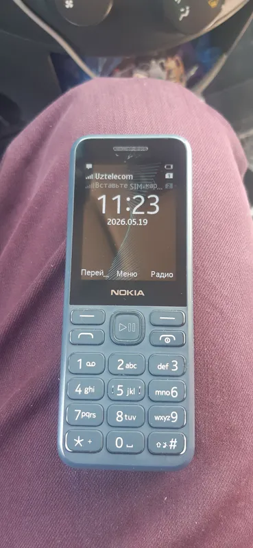 Продается мобильный телефон Nokia 2 Продается мобильный телефон Nokia 2