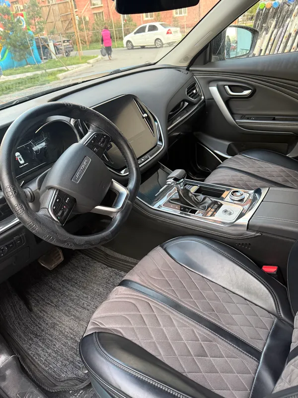 Jetour X70 restiling 17500$ kelishiladi srochno 4