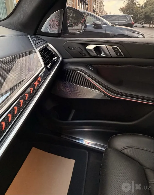 BMW X7 xDrive 40i 2023 8 BMW X7 xDrive 40i 2023 8