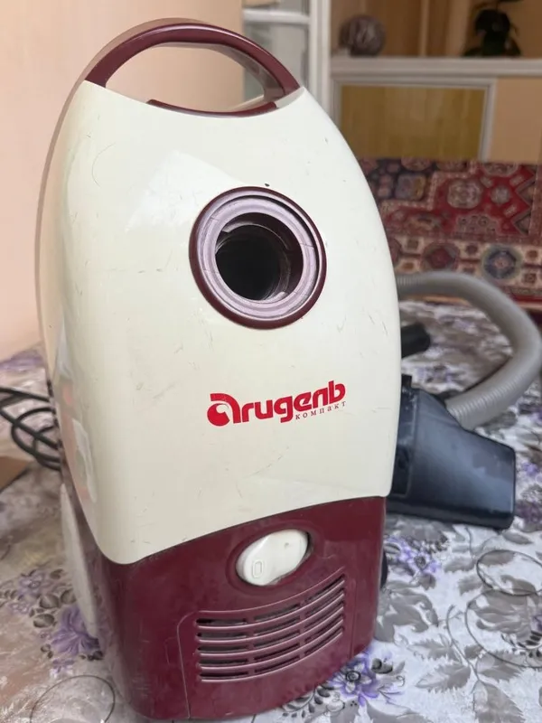 Продаю пылесос в рабочем состоянии