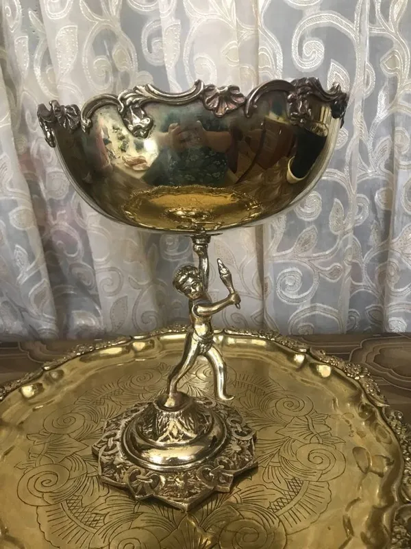 Вазы на ножке(винтаж)