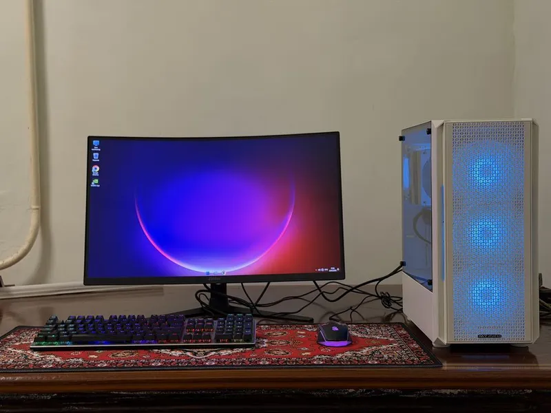 Gaming setup i5-12 rtx5050 32/1tb