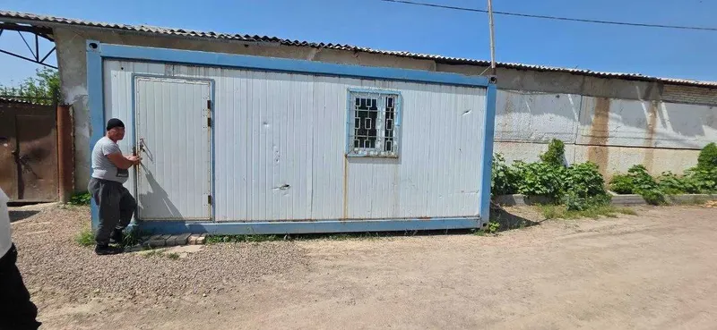 Жилой вагончик (контейнер) 6х2.7м