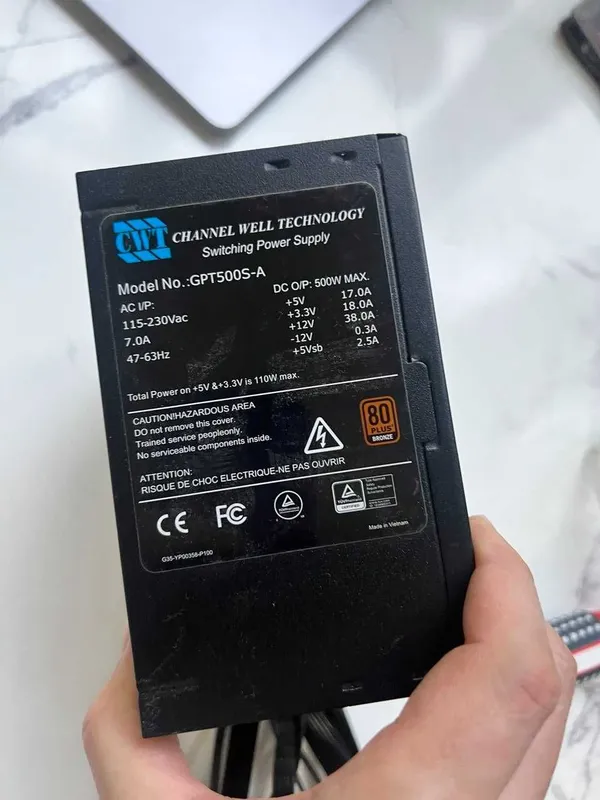 Блок питания CWT GPT500S-A 500W 1 Блок питания CWT GPT500S-A 500W 1
