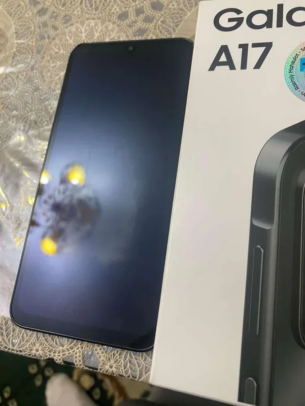 Samsung Galaxy A17 — фото 1