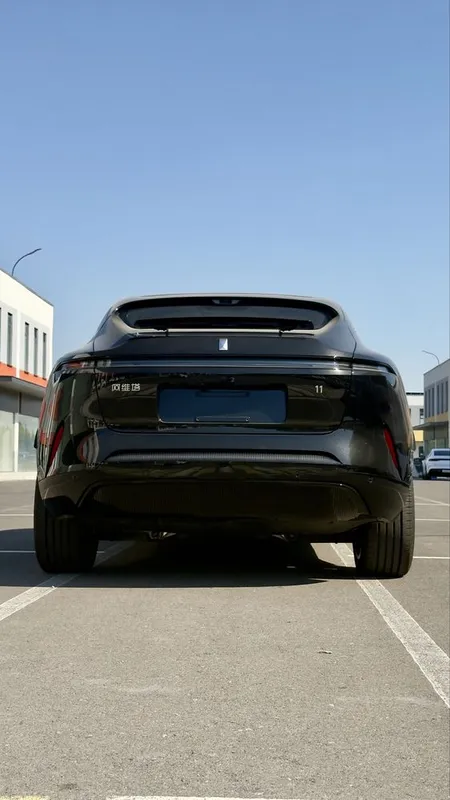 Avatr 11 EV 630 km Yangi premium elektromobil 2 Avatr 11 EV 630 km Yangi premium elektromobil 2