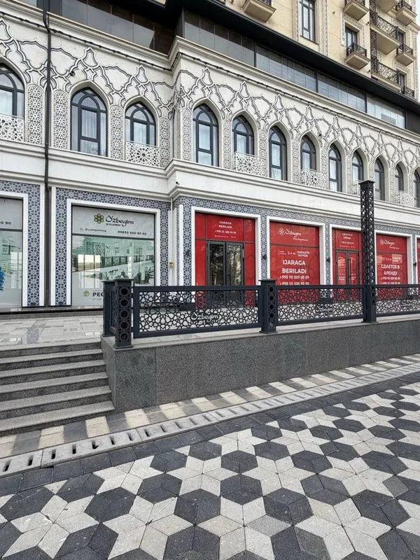 Пирамит / ул.Бабура, Жк Узбегим продается коммерческое помещение