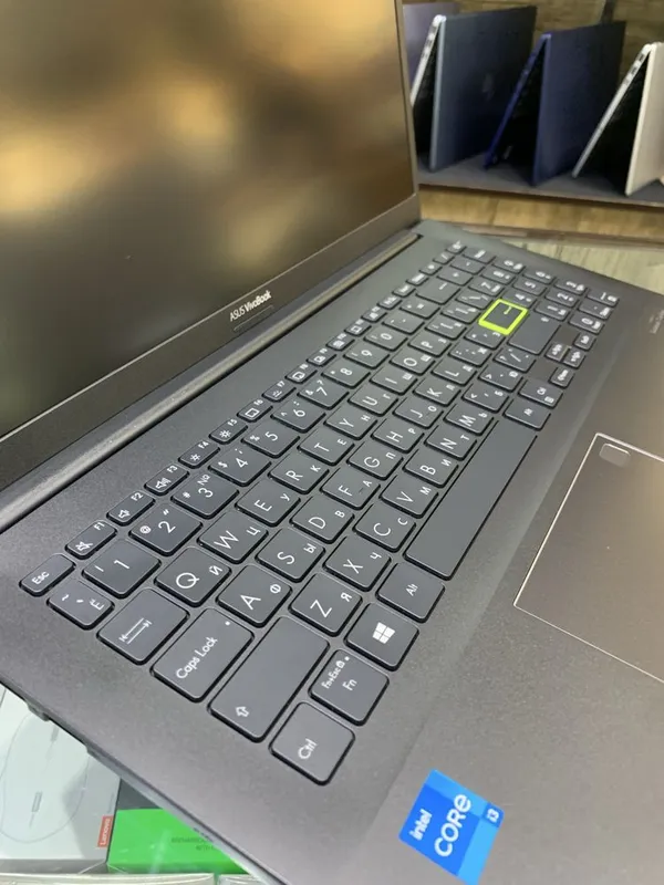 Asus Vivobook 15 — фото 3
