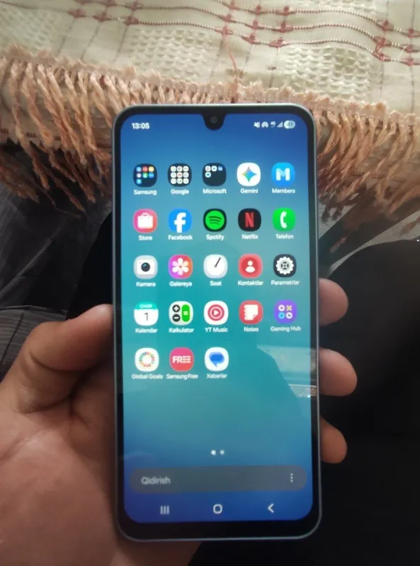Samsung galaxy A17 5g yengi tel