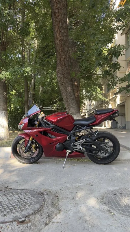 Triumph Daytona 675 1 Triumph Daytona 675 1