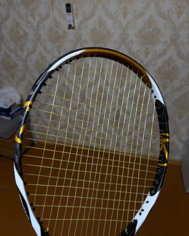 Ракетка Wilson KBlade Team 289 г, 104 дюйма 4 Ракетка Wilson KBlade Team 289 г, 104 дюйма 4