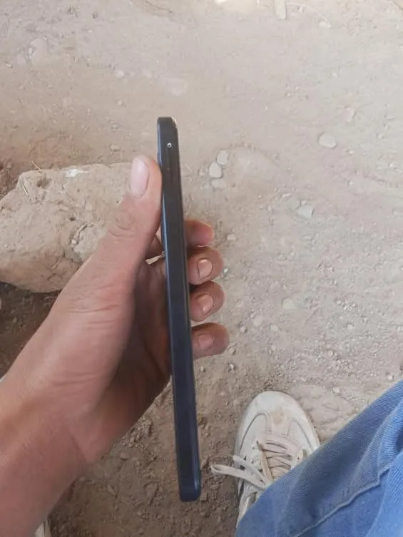 HTC E7 7