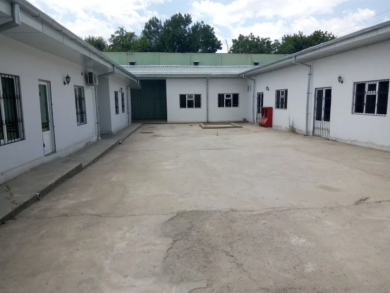 Сдаётся в аренду склад, можно и под производство