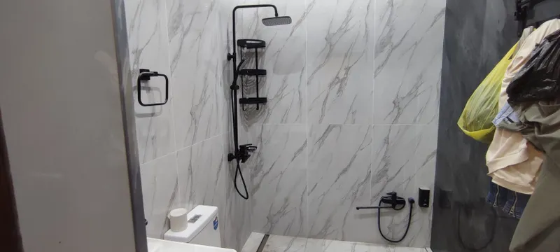 Кафель сантехника электрика