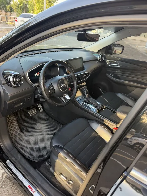 MG MOTORS HS20t в отличном состоянии 5