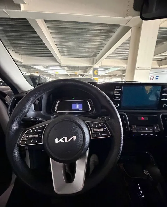 Kia Sonet, чистая окраска 1 Kia Sonet, чистая окраска 1