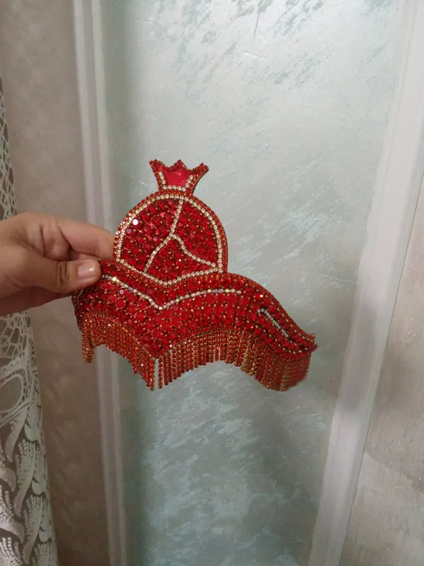 Надевали 1 раз, состояние хорошее 3 Надевали 1 раз, состояние хорошее 3