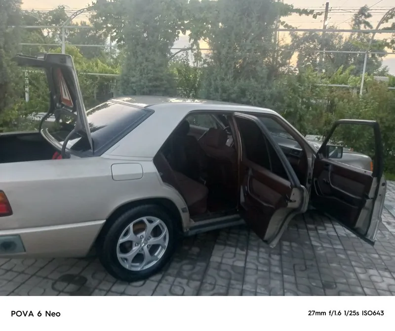 W 124 в хорошем состоянии — фото 9