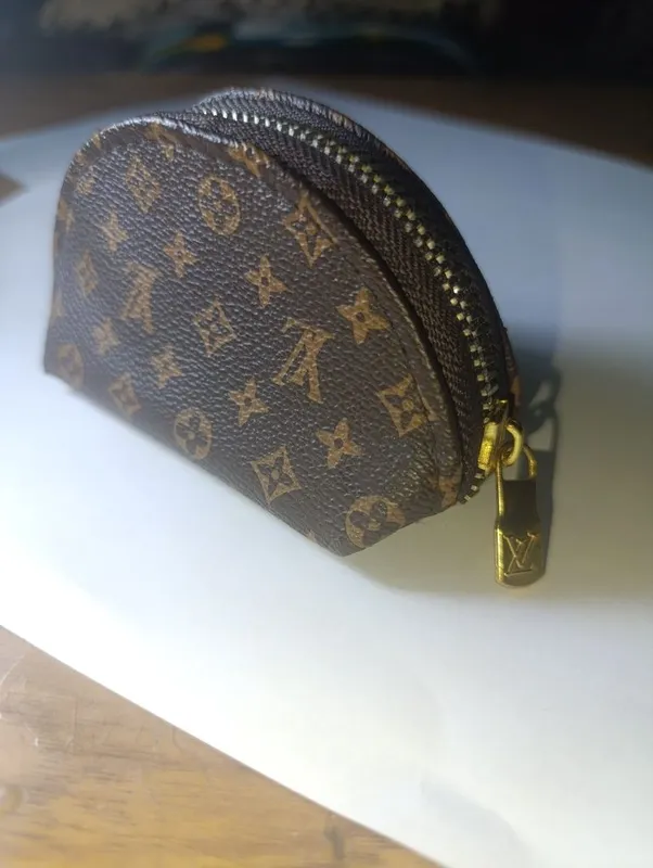 Кошелёк Louis Vuitton + Бонусом старые монеты - возможно с браком ! — фото 7