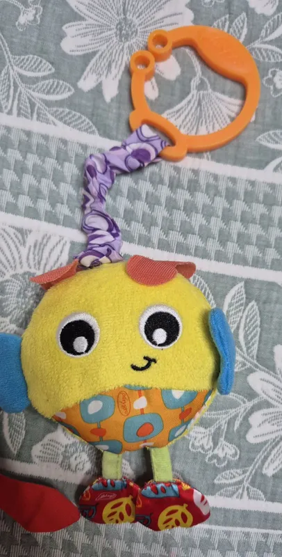 Игрушка мягкая на коляску
