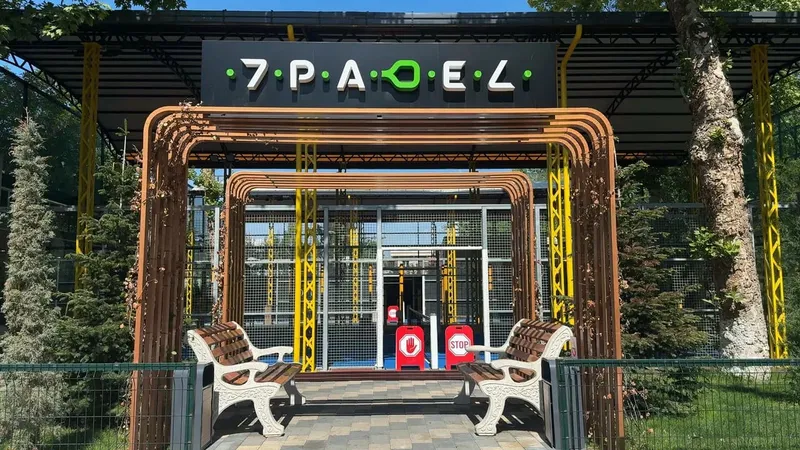 Mirzo-Ulug'bekda padel | kort ijarasi 5