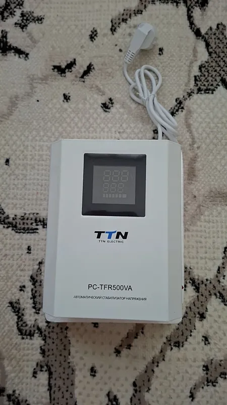 Продаю автоматический стабилизатор напряжения TTN PC-TFR500VA Продаю автоматический стабилизатор напряжения TTN PC-TFR500VA
