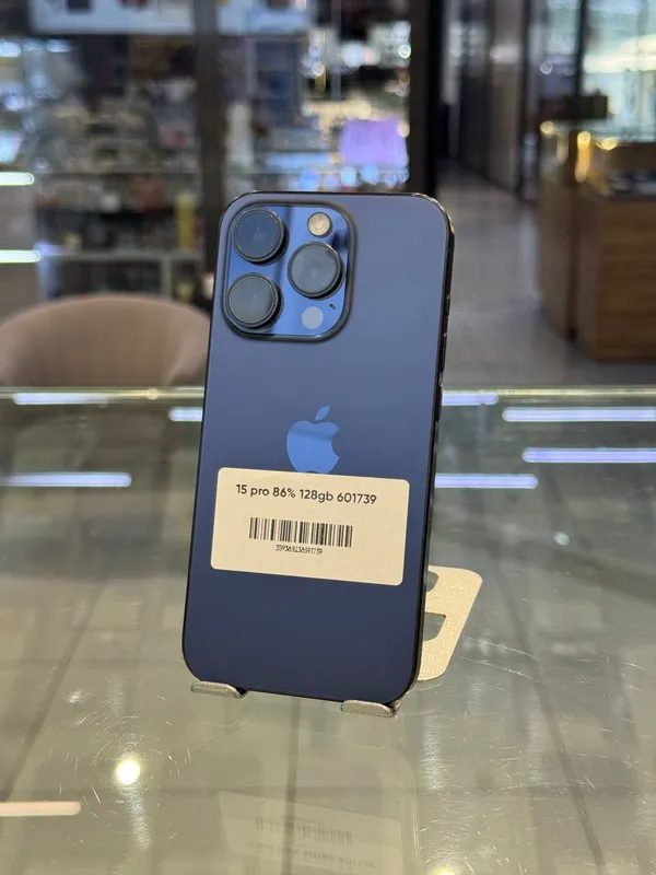 iPhone 15 Pro iPhone 15 Pro