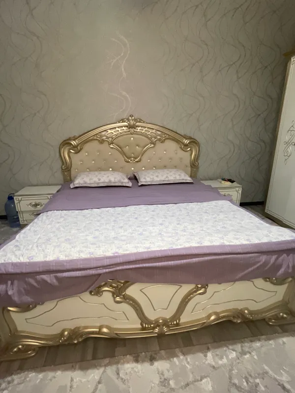 Spalniy garnitur sotiladi holati ideal