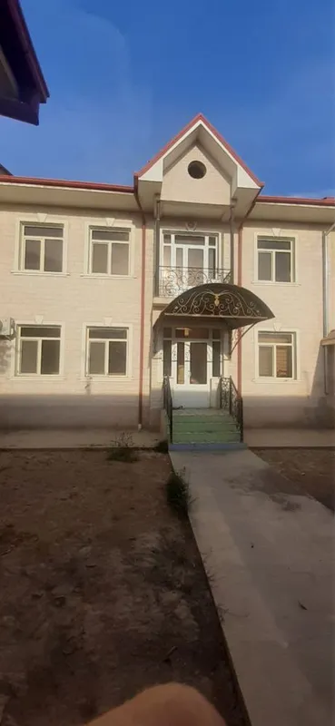 Тошми. Коксарой да уй сотилади. Тошми постидан 2.5 км.