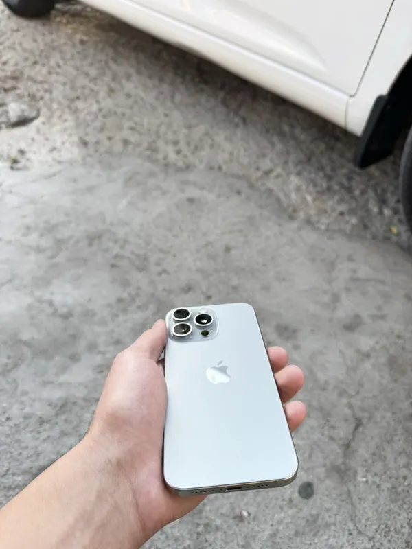 Iphone 15 pro max 512 GB batare 81 % — фото 1 Iphone 15 pro max 512 GB batare 81 % — фото 1