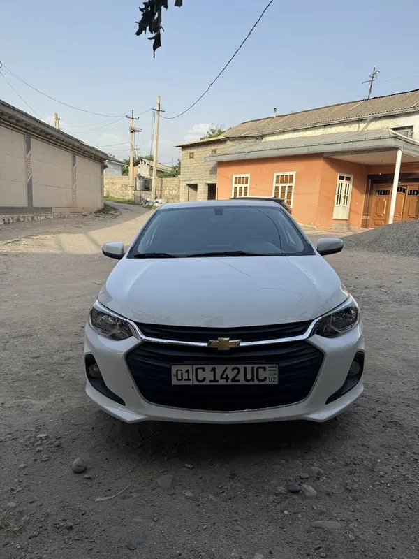 Продаю Chevrolet Onix